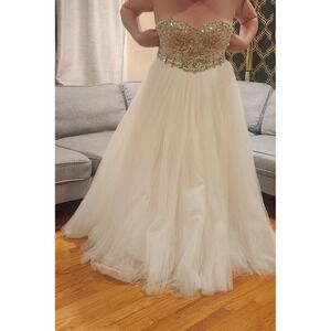 Maggie Sottero Haute Couture Beaded Tulle Wedding Dress Ball Gown Ivory Size 6